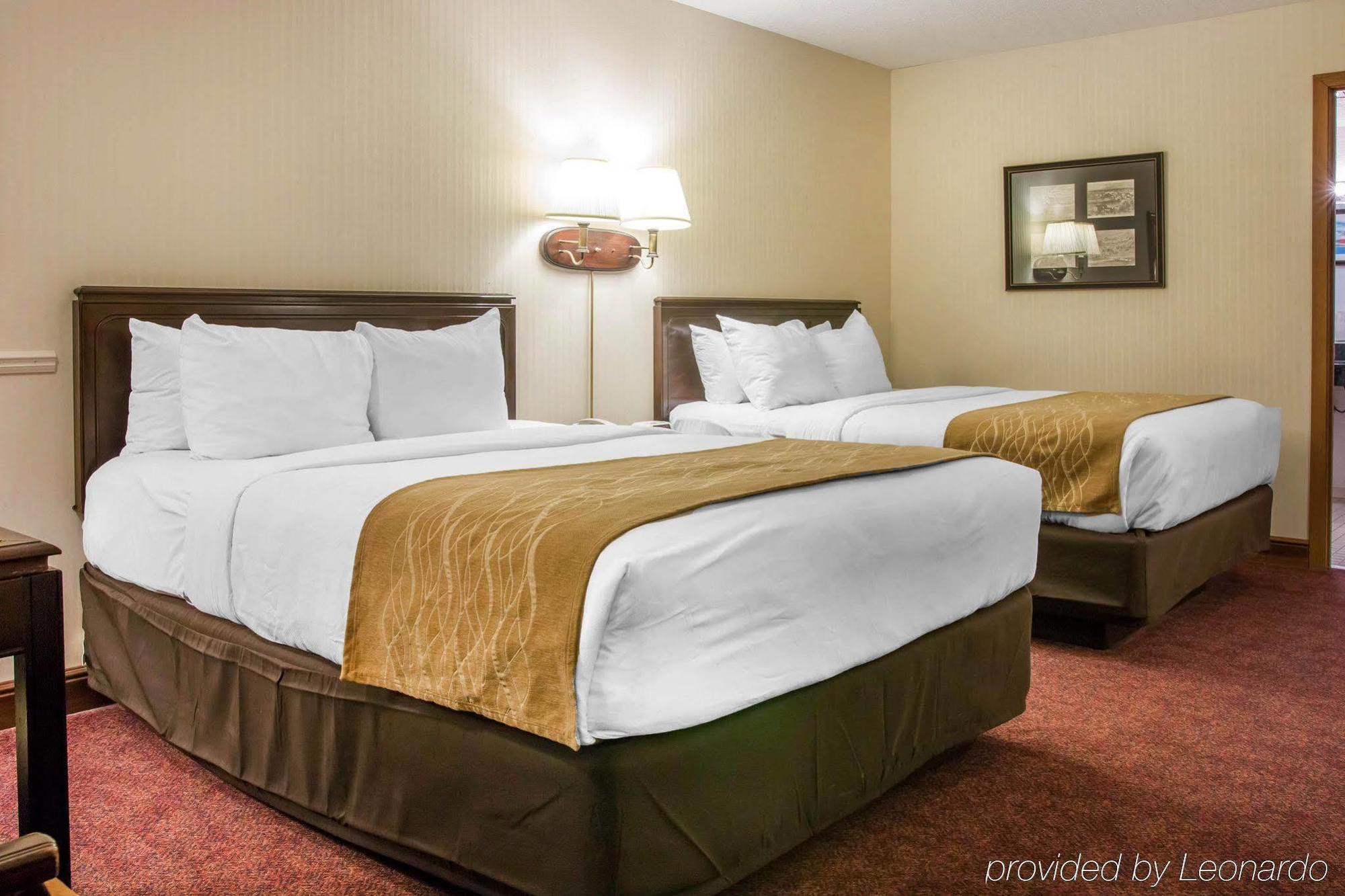 Comfort Inn Lakeside Mackinaw City Exterior foto